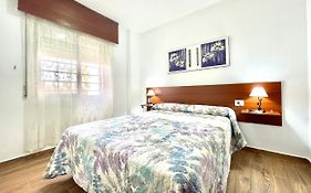 Apartamento Urb. Palmeras Del Sur Con Piscina