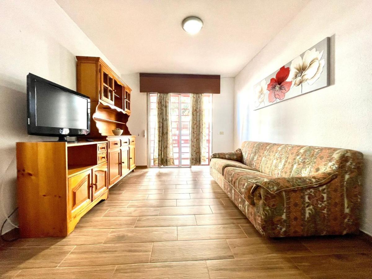 Apartamento Urb. Palmeras Del Sur Con Piscina Costa Adeje  Esterno foto